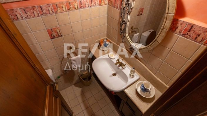 Image No.23-4 Bed Maisonette for sale