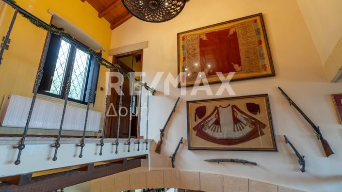 Image No.32-4 Bed Maisonette for sale