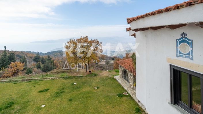 Image No.48-4 Bed Maisonette for sale