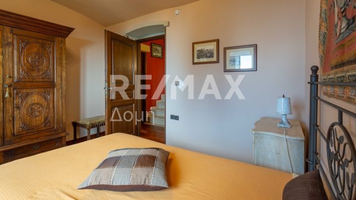 Image No.51-4 Bed Maisonette for sale