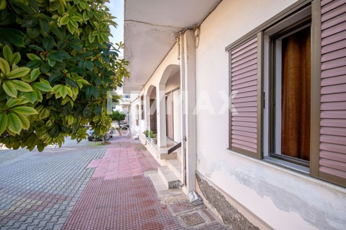 Image No.30-3 Bed House for sale