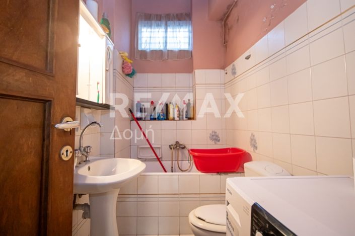 Image No.37-3 Bed House for sale