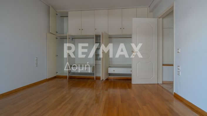 Image No.29-3 Bed Apartment for sale