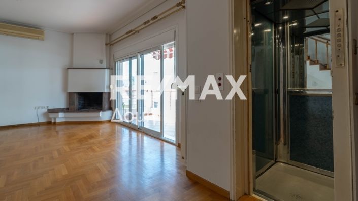 Image No.14-3 Bed Maisonette for sale