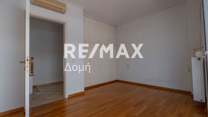 Image No.23-3 Bed Maisonette for sale