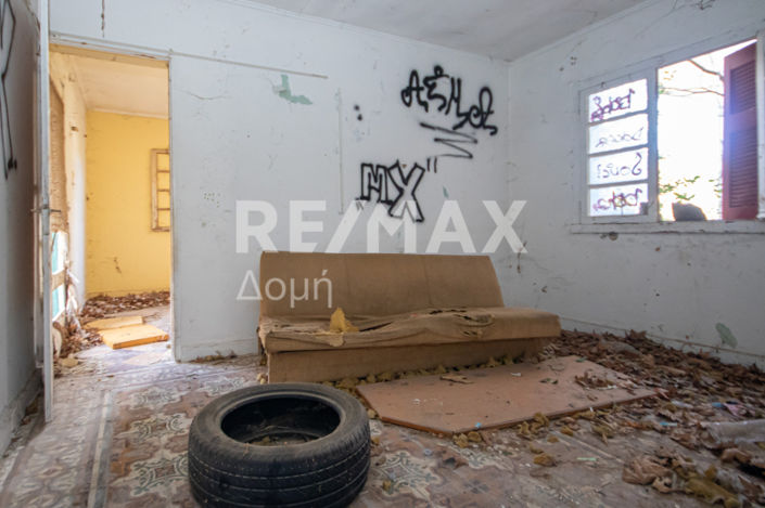 Image No.16-House for sale