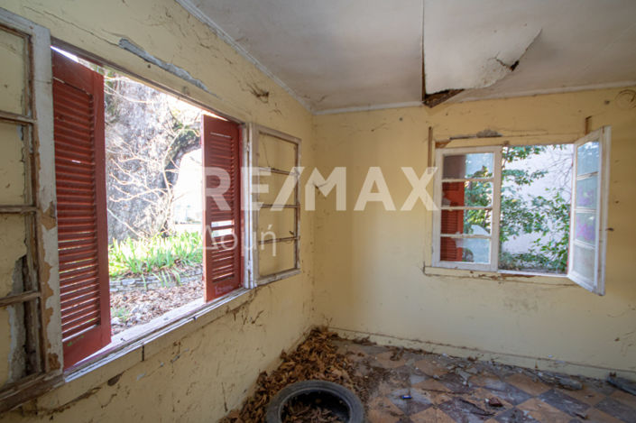 Image No.21-House for sale