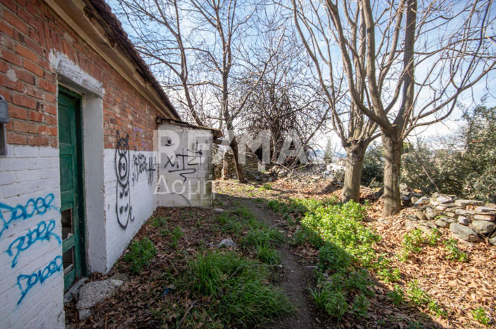 Image No.4-House for sale