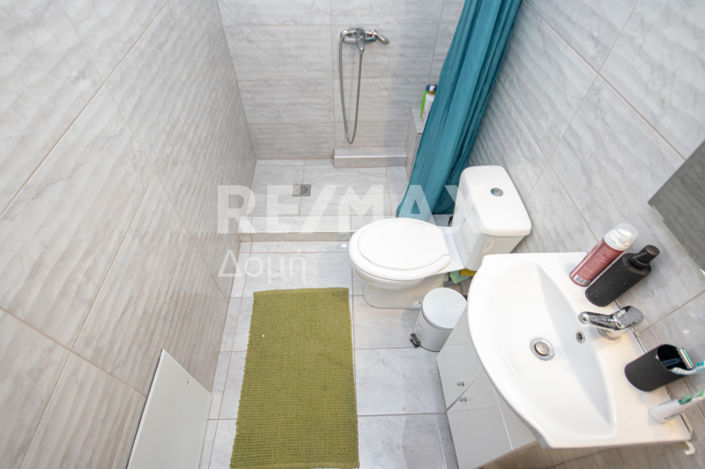 Image No.11-Studio for sale