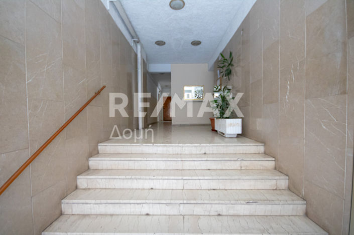 Image No.18-Studio for sale