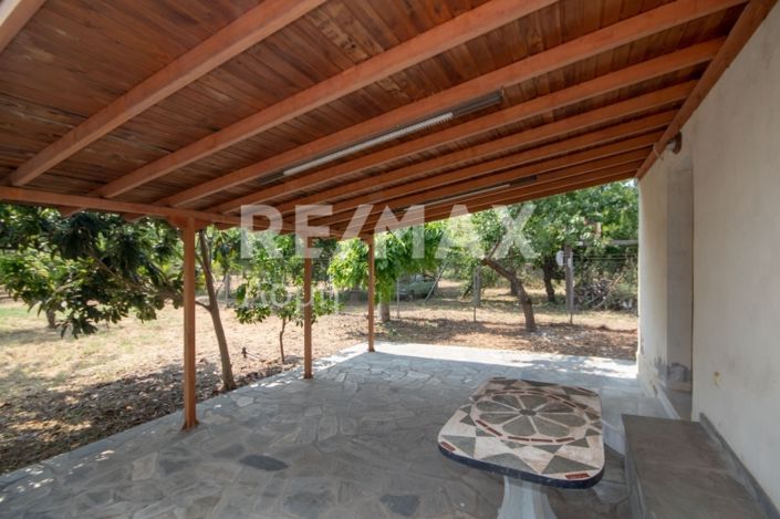 Image No.10-1 Bed House for sale