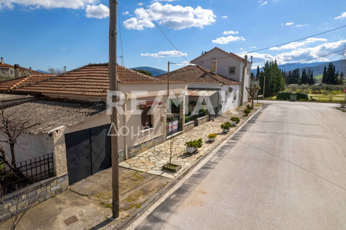 Image No.38-Maison de 2 chambres à vendre à Magnésie