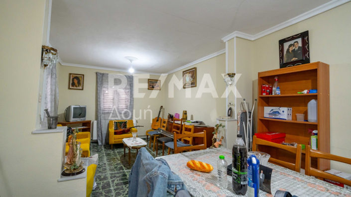 Image No.7-Maison de 2 chambres à vendre à Magnésie