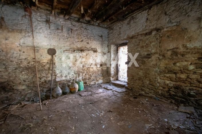 Image No.16-2 Bed House for sale