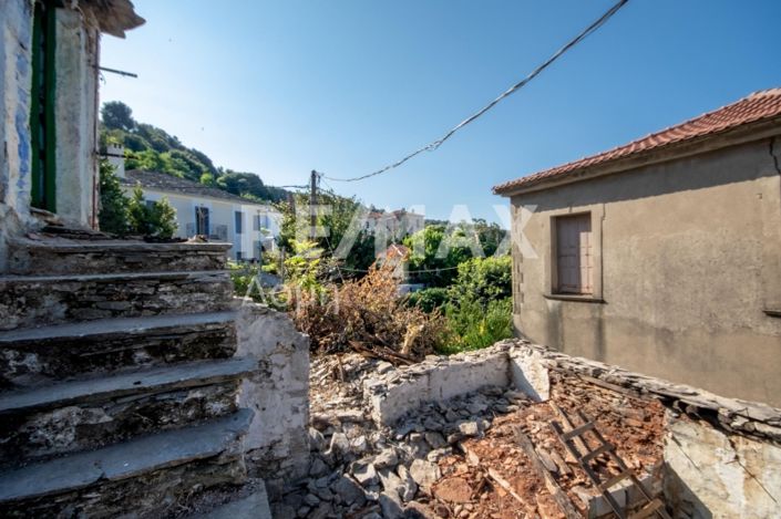 Image No.21-2 Bed House for sale