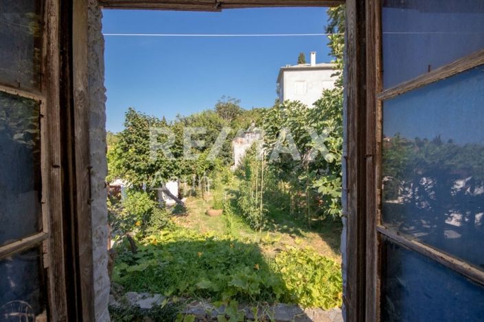 Image No.25-2 Bed House for sale