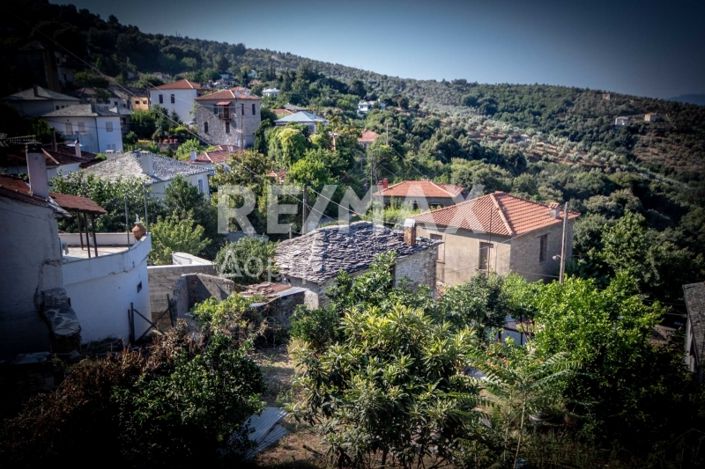 Image No.6-2 Bed House for sale