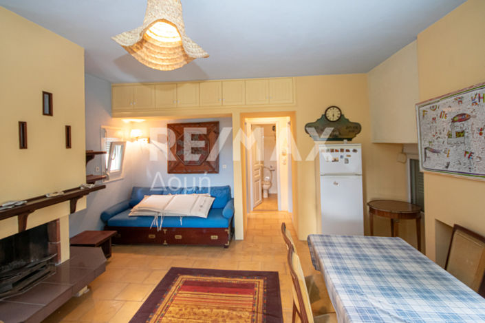 Image No.11-3 Bed Property for sale