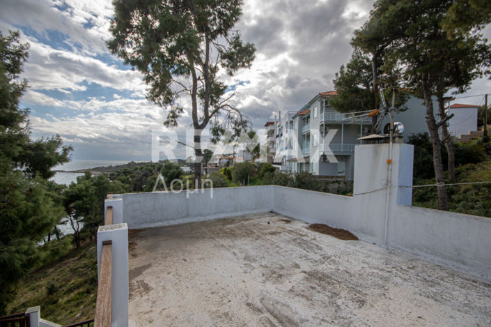 Image No.20-3 Bed Property for sale