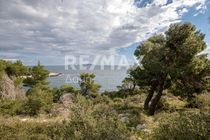 Image No.22-3 Bed Property for sale