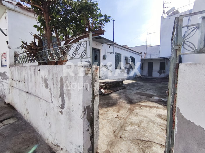 Image No.4-2 Bed House for sale