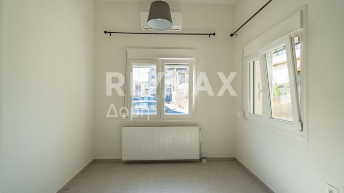 Image No.12-1 Bed Maisonette for sale