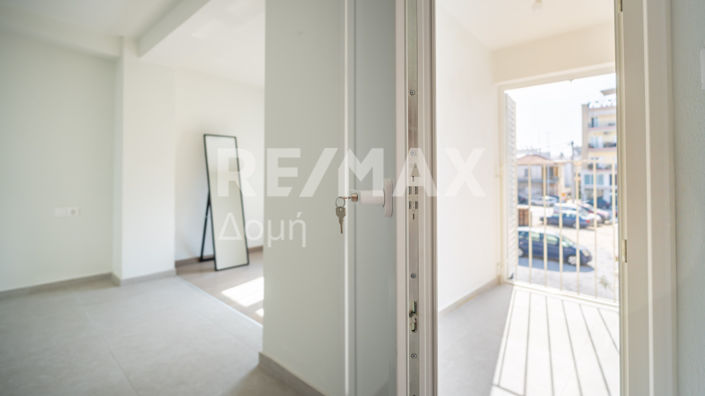Image No.38-1 Bed Maisonette for sale