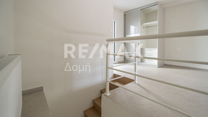 Image No.33-1 Bed Maisonette for sale