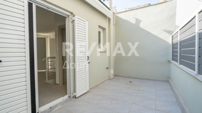 Image No.44-1 Bed Maisonette for sale