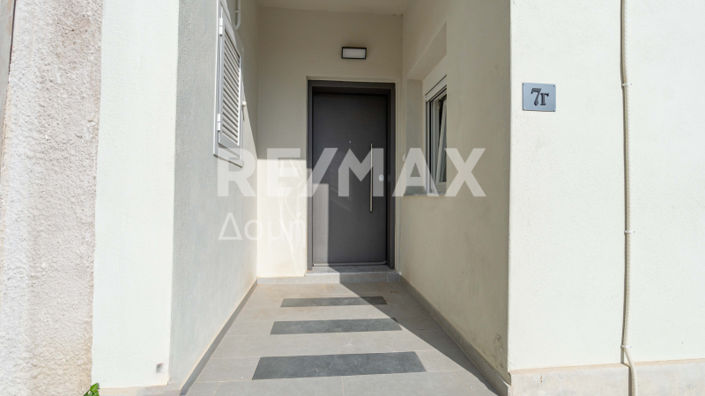 Image No.5-1 Bed Maisonette for sale