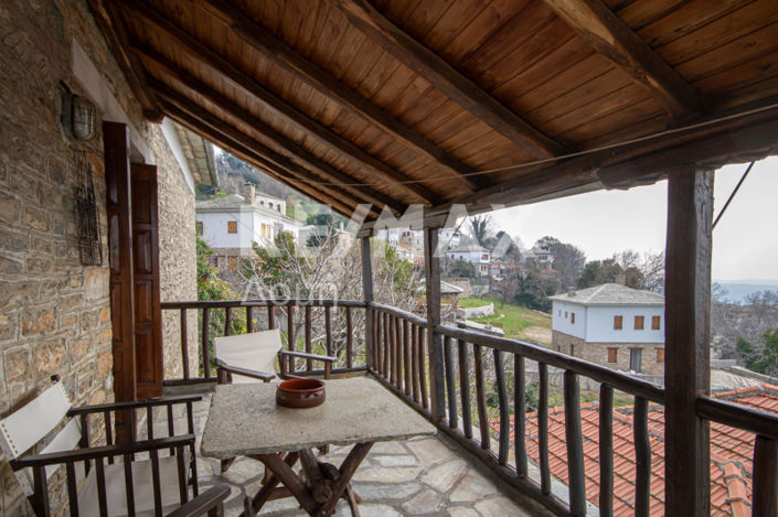 Image No.11-4 Bed House for sale