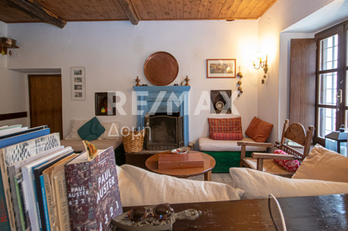 Image No.15-4 Bed House for sale