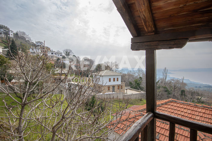 Image No.30-4 Bed House for sale