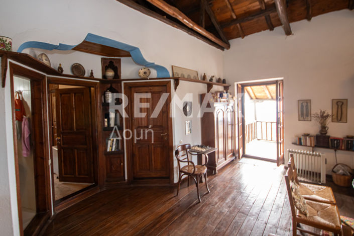 Image No.34-4 Bed House for sale