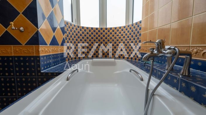 Image No.48-4 Bed House for sale