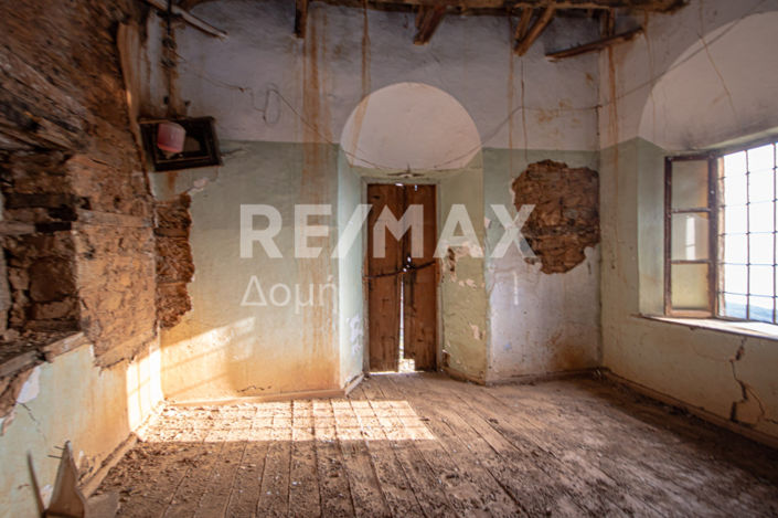 Image No.14-4 Bed House for sale