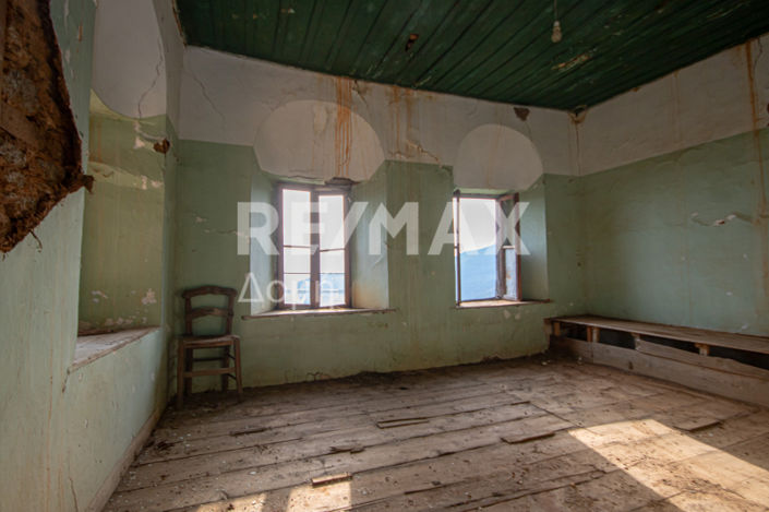 Image No.15-4 Bed House for sale