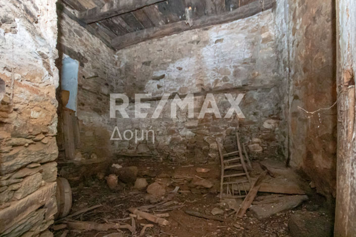 Image No.25-4 Bed House for sale