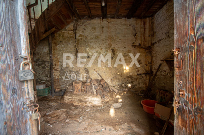 Image No.27-4 Bed House for sale