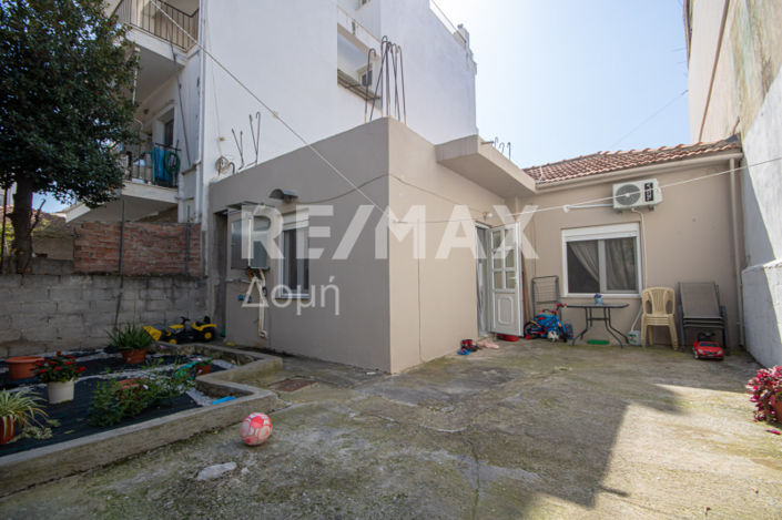 Image No.14-2 Bed House for sale