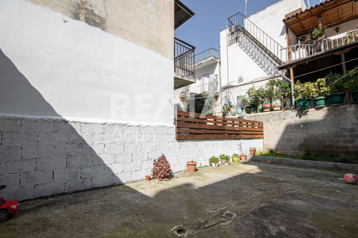 Image No.16-2 Bed House for sale