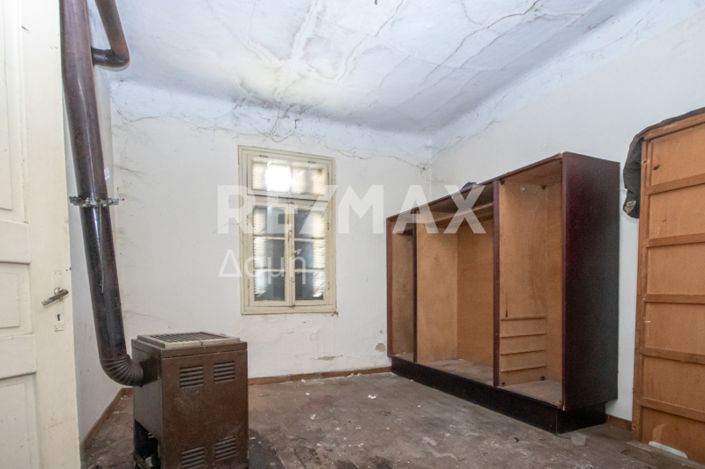 Image No.11-House for sale