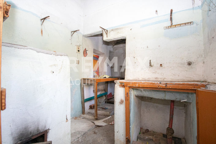 Image No.13-House for sale