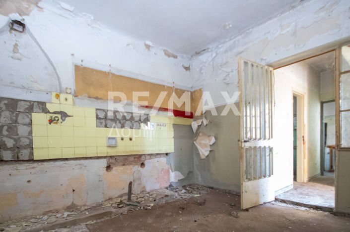 Image No.7-House for sale