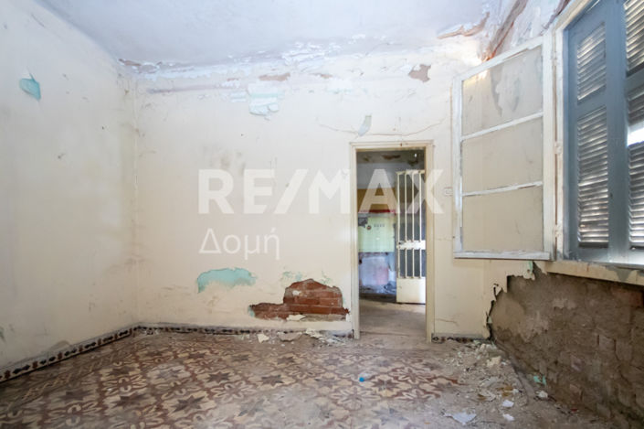 Image No.9-House for sale