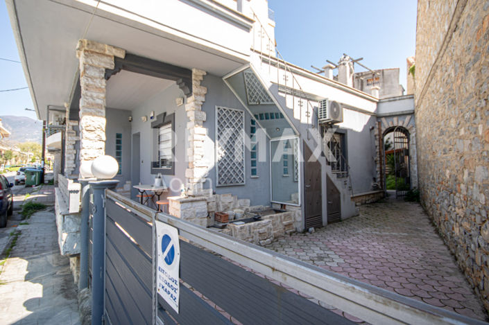 Image No.6-3 Bed House for sale