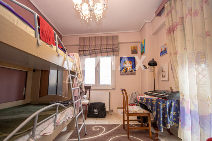 Image No.12-3 Bed Apartment for sale