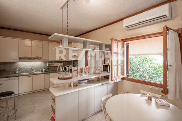 Image No.6-Maisonette de 4 chambres à vendre à Magnésie