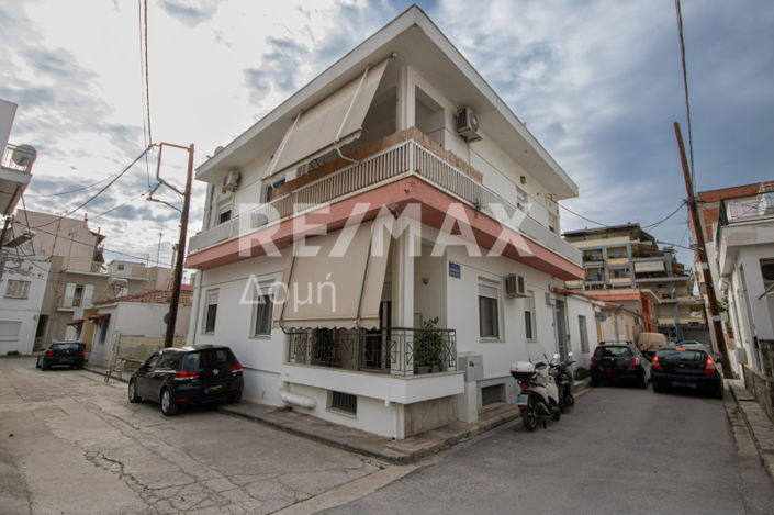 Image No.3-Appartement de 2 chambres à vendre à Magnésie