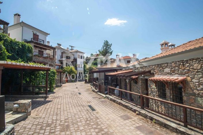 Image No.32-2 Bed Apartment for sale